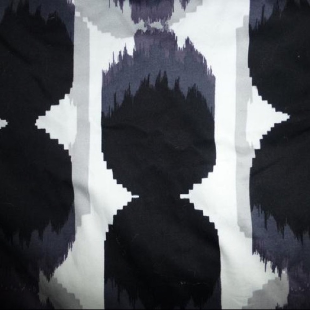Boden, Black, Gray & Cream Ikat Sheath, Chic & Form Flattering! EUC,Size 4 - Picture 11 of 13